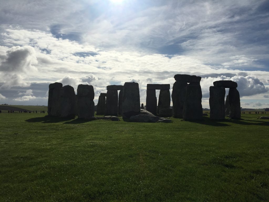 Stonehenge under the sun (2017) 