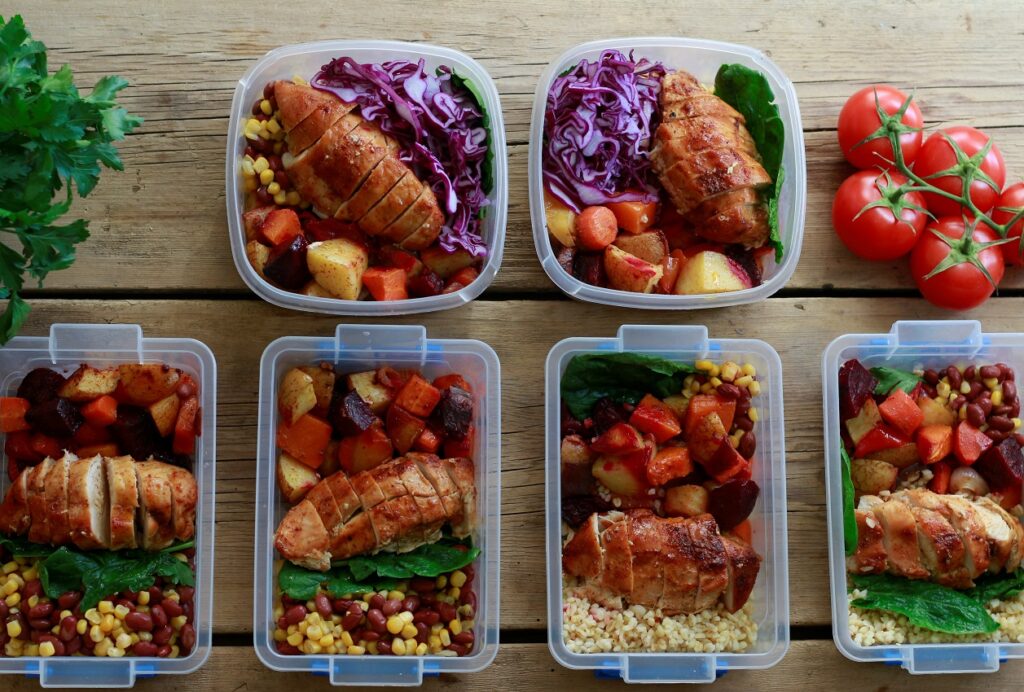 DeliverZero - Food to go in reusable containers